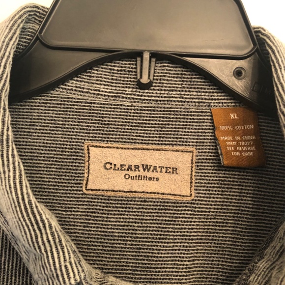 Men’s Clear Water Outfitters Long Sleeved Shirt - Picture 2 of 3